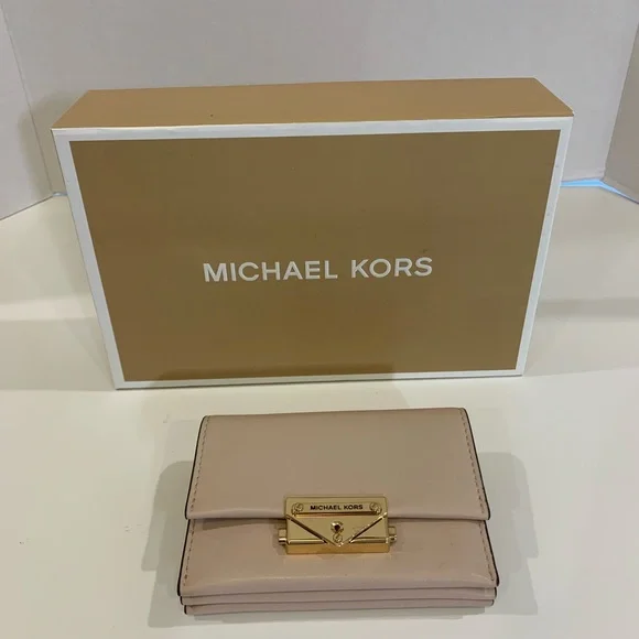 Michael Kors | Bags | Michael Kors Wallet Nwot | Poshmark display picture 1